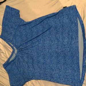 Mountain hardware top